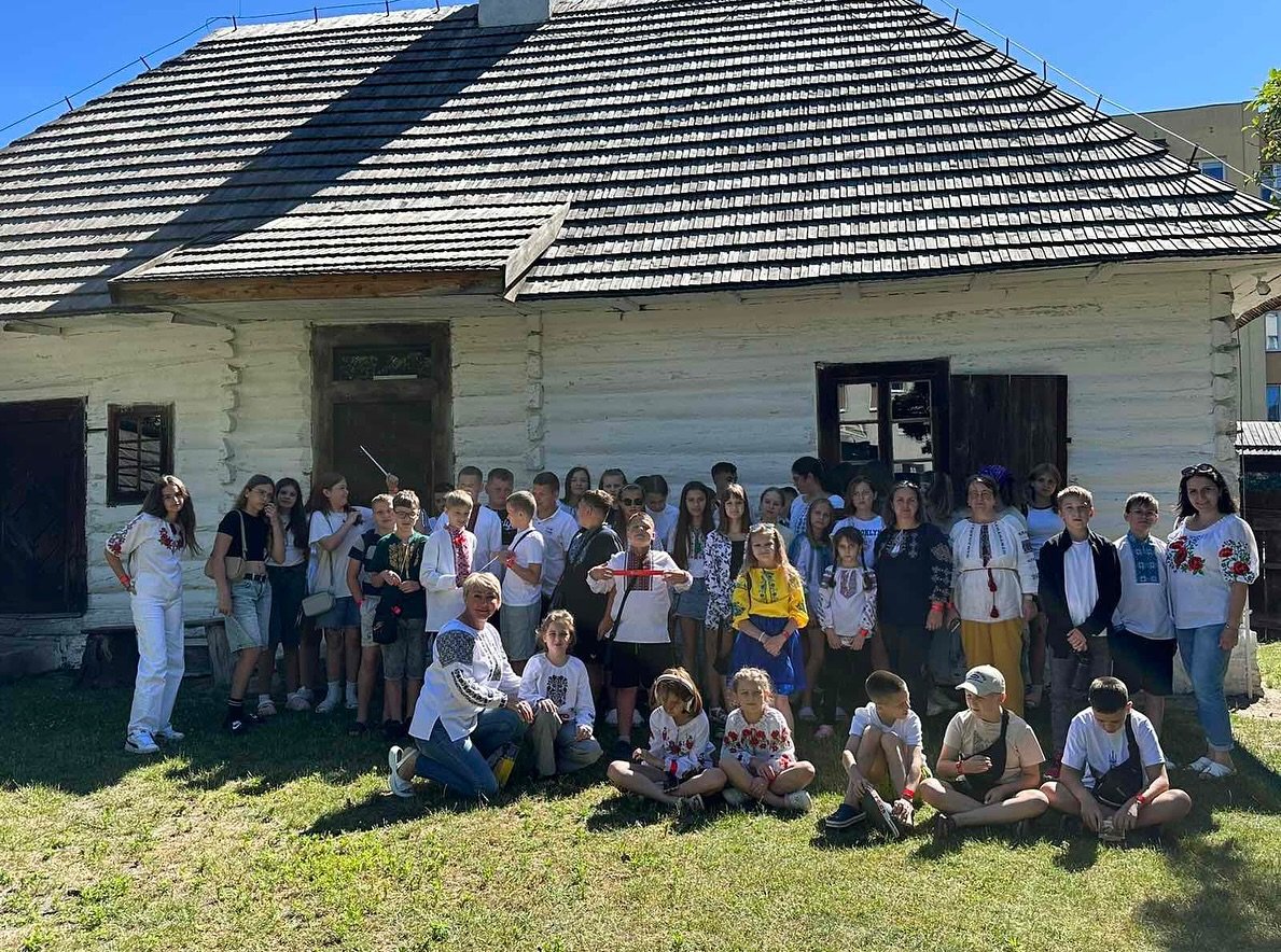 Нововолинські ліцеїсти активно проводять літні канікули за кордоном