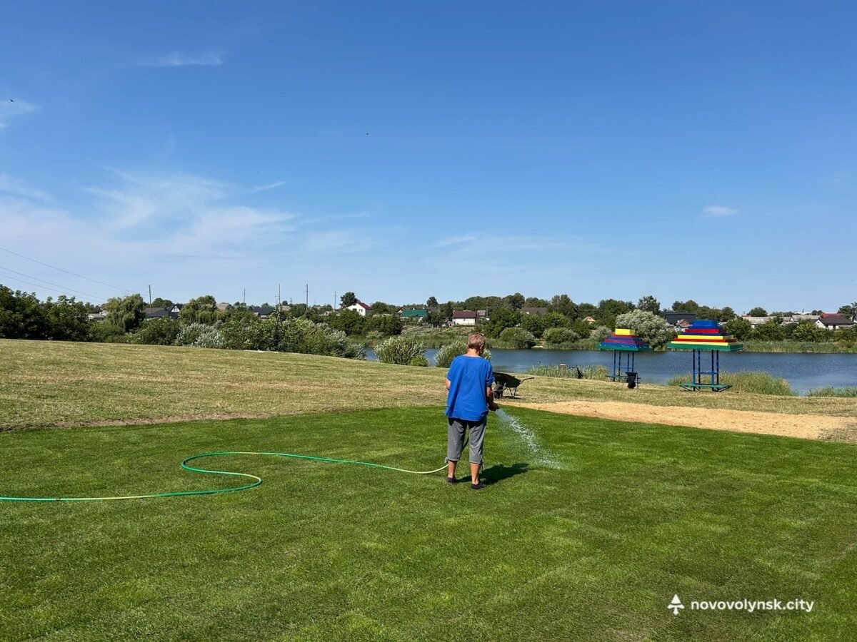 Нововолинськ готується до 75-річчя: комунальники працюють у посиленому режимі