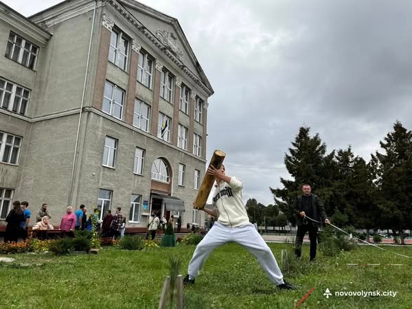 Старшокласники громади взяли участь у козацьких змаганнях присвячених Дню Захисників і Захисниць України