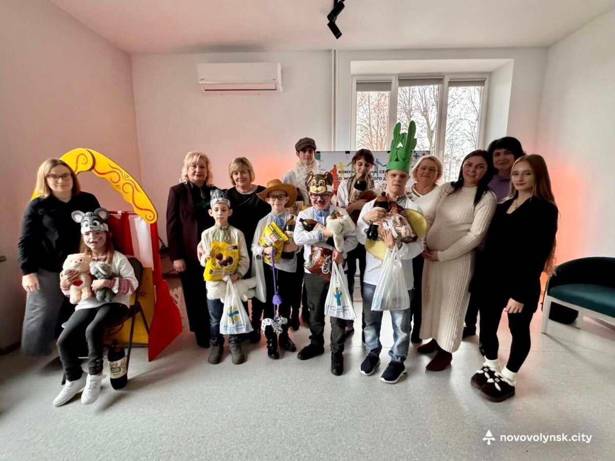 Безбарʼєрність і рівні можливості: у Нововолинську провели комунікаційну сесію